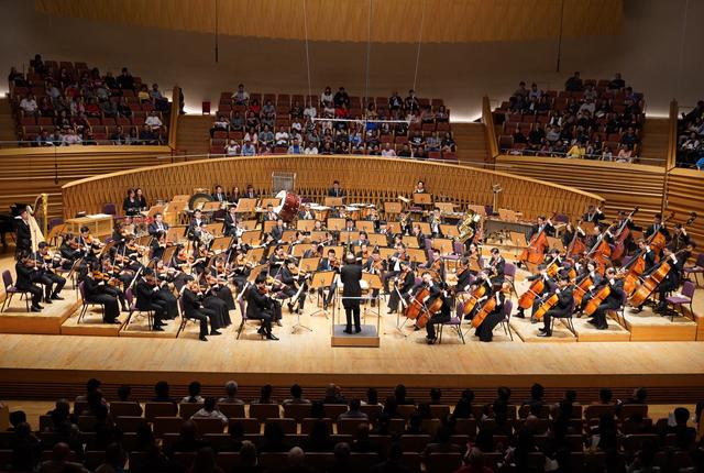 庆祝中华人民共和国成立70周年，中国交响乐作品展演上海音乐会成功举办(图1)