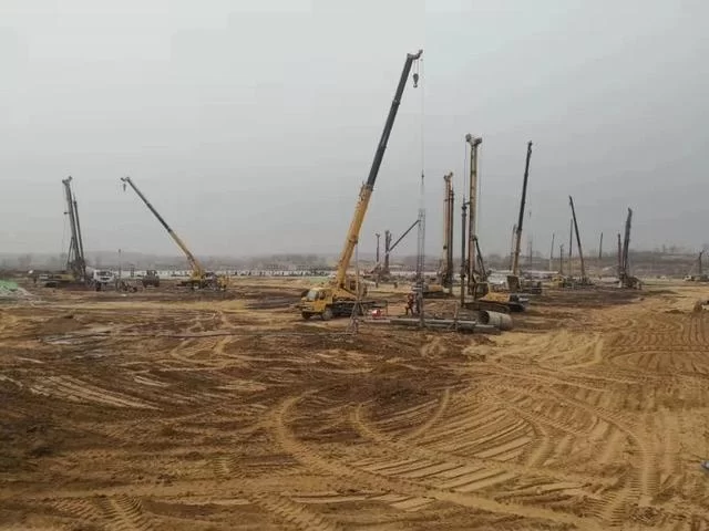 多措并举,榆林奏响稳增长促发展交响曲(图2) 多措并举,榆林奏响稳增长促发展交响曲(图2)