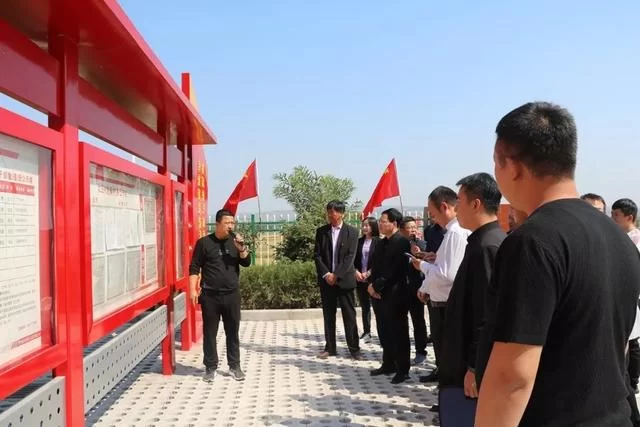 榆林市:“三抓三促”推进软弱涣散村党组织整顿提升(图1) 榆林市:“三抓三促”推进软弱涣散村党组织整顿提升(图1)