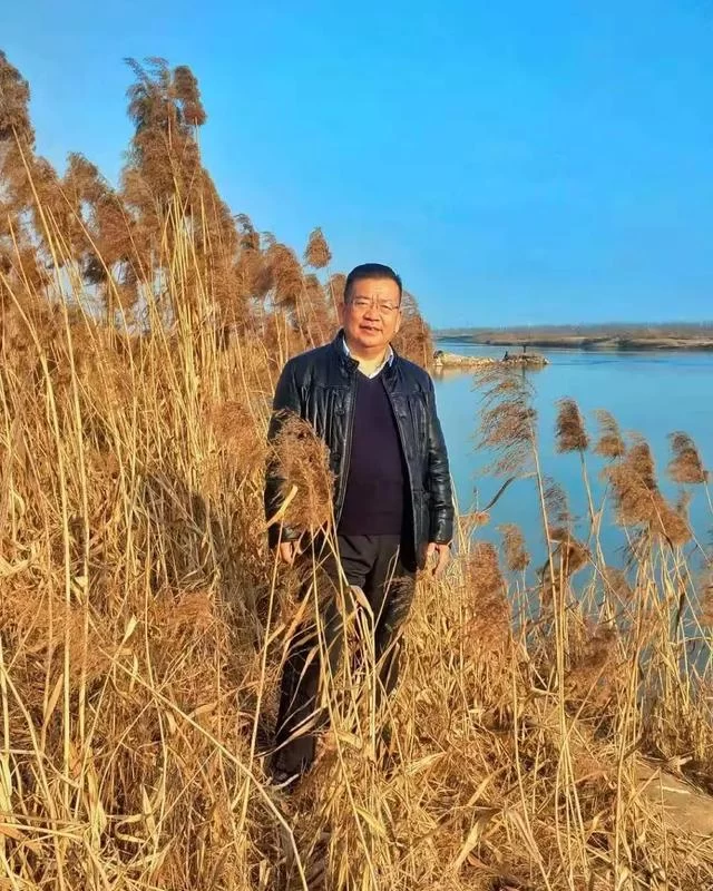 战“疫”文学作品 | 问苍茫大地(作家陈玺散文)(图2) 战“疫”文学作品 | 问苍茫大地(作家陈玺散文)(图2)