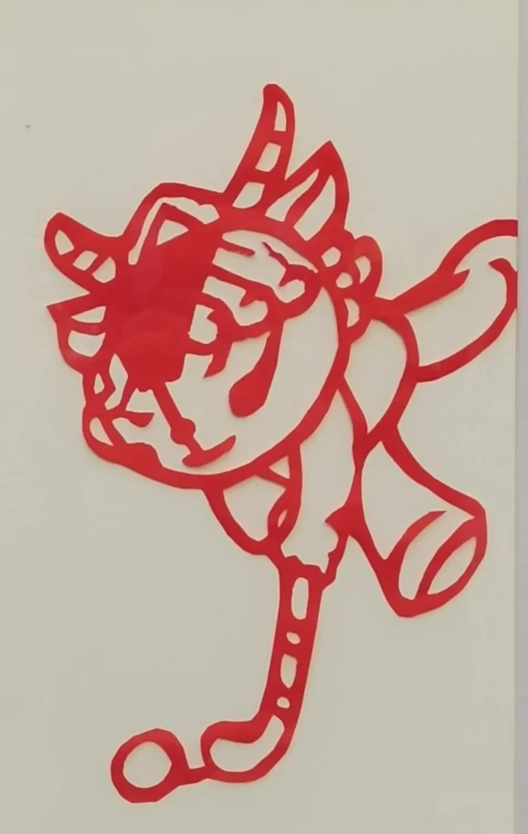 “八达岭长城与哈德良长城:世界文化遗产对话展”主题剪纸活动举行(图13) “八达岭长城与哈德良长城:世界文化遗产对话展”主题剪纸活动举行(图13)