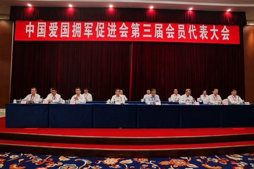 78岁张仲安受邀赴京参会，中国爱国拥军大会再燃老兵斗志(图2)