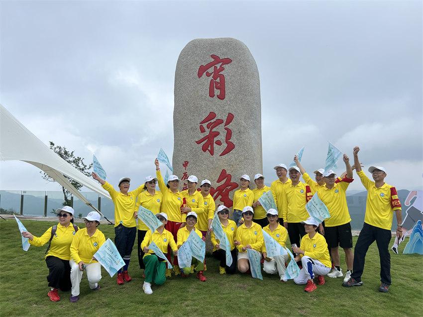 穿行云顶之巅 自驾仙乡之境(图4)