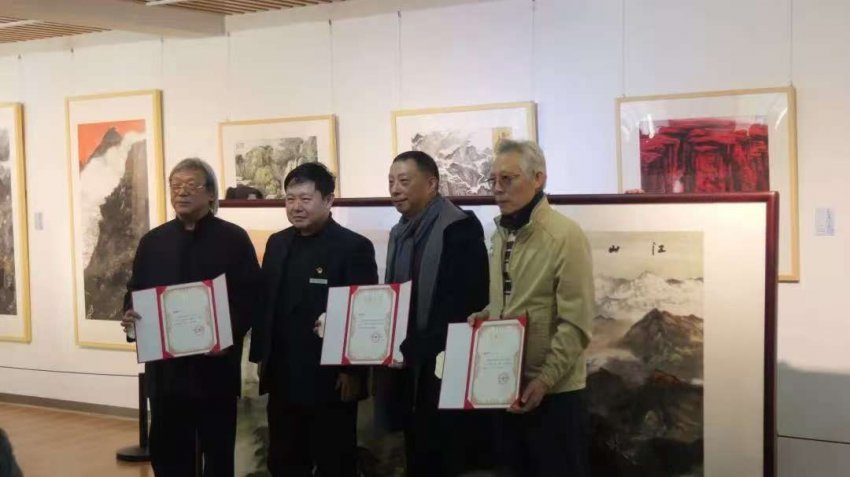 北京紫竹院 |“心筑江山——徐胜利、赵青仲、陈溪峋山水画展”(图4)