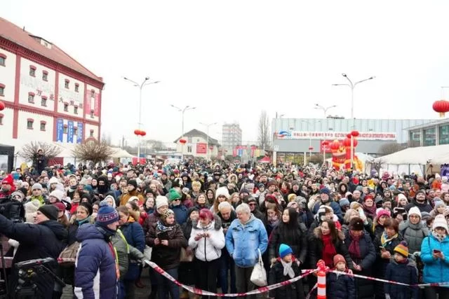 新春乐章唱响多瑙河畔——2025年欢乐春节演出活动在匈牙利布达佩斯举行(图11)