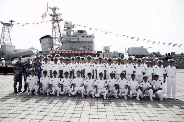 导弹驱逐舰南昌舰退役 要当军事主题公园(组图)(图25)