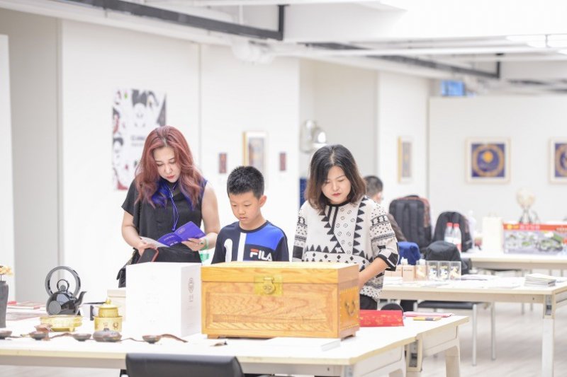 “创艺——国际艺术IP上海邀请展”开幕(图3) 2021年香港国际授权展“创艺——国际艺术IP上海邀请展”开幕
