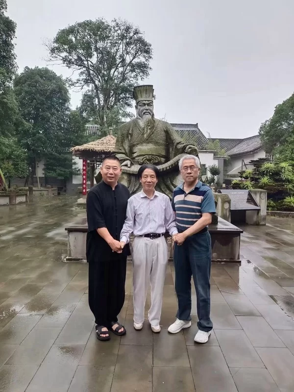 陈红涛、黄天河:扬雄站立问字亭上等两首(图5) 陈红涛、黄天河:扬雄站立问字亭上等两首